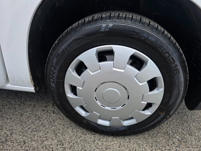 2025 Vauxhall Combo