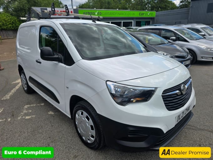 2025 Vauxhall Combo