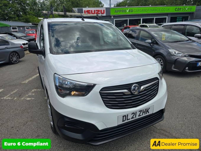 2025 Vauxhall Combo