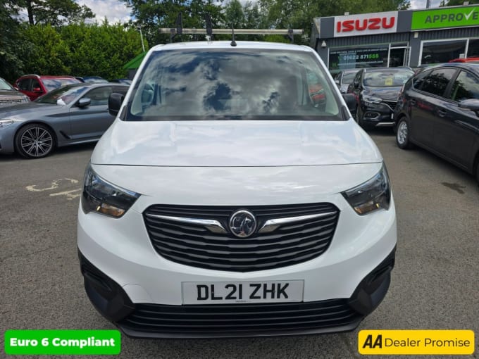 2025 Vauxhall Combo