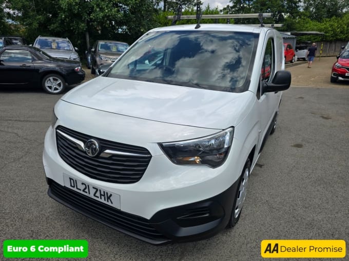 2025 Vauxhall Combo