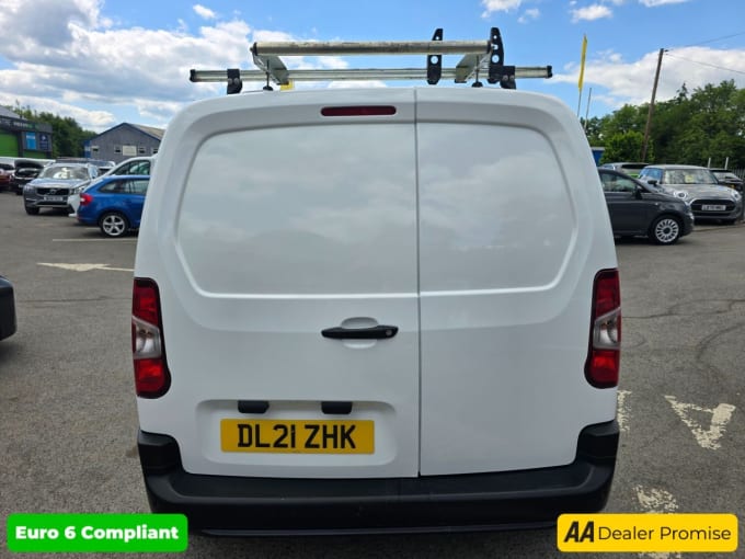 2025 Vauxhall Combo