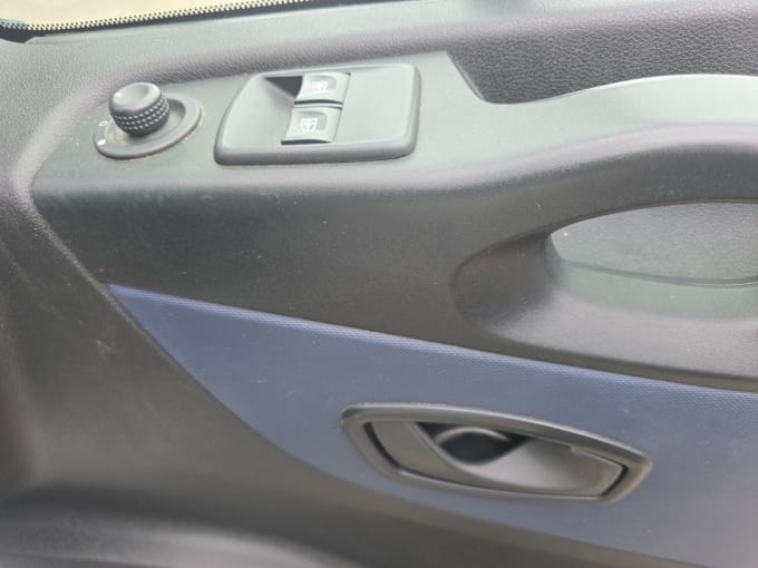 2025 Vauxhall Vivaro