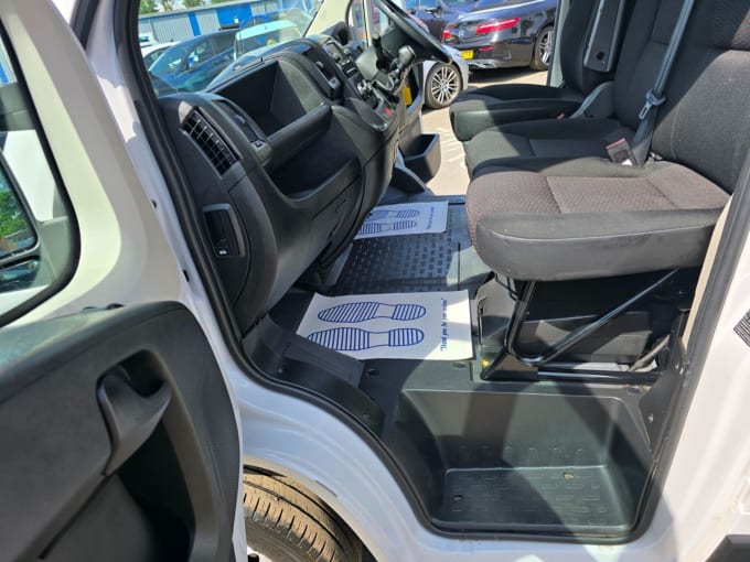 2025 Citroen Relay