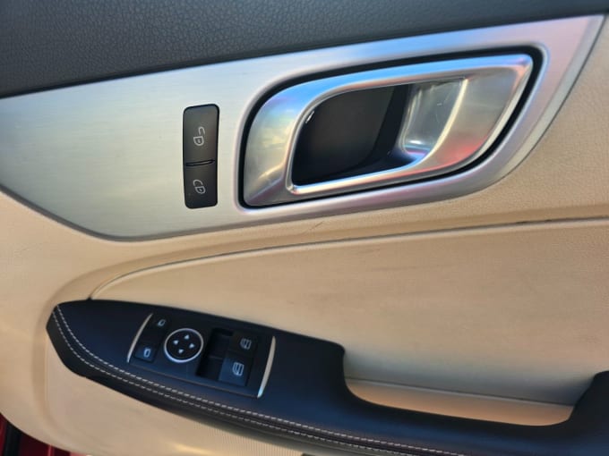 2025 Mercedes-benz Slk