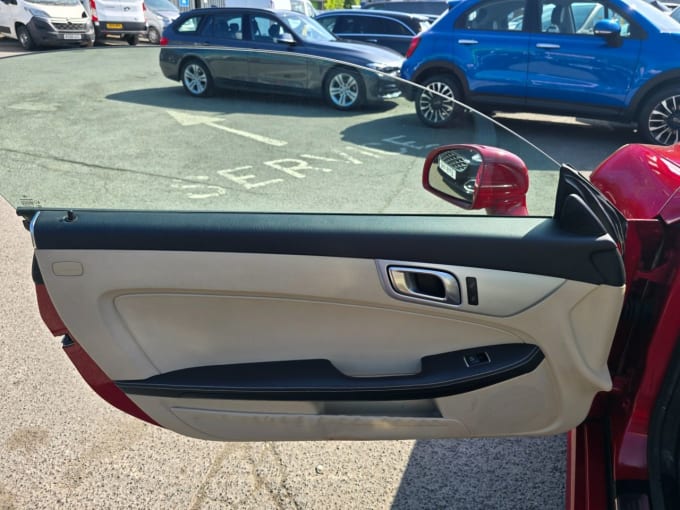 2025 Mercedes-benz Slk