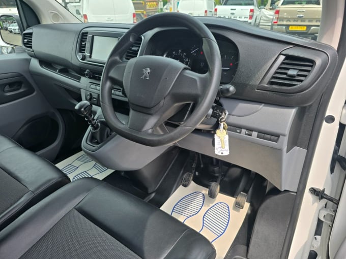 2019 Peugeot Expert