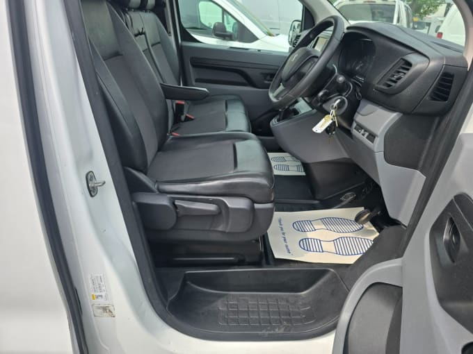 2019 Peugeot Expert