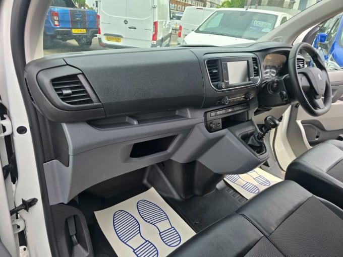 2019 Peugeot Expert