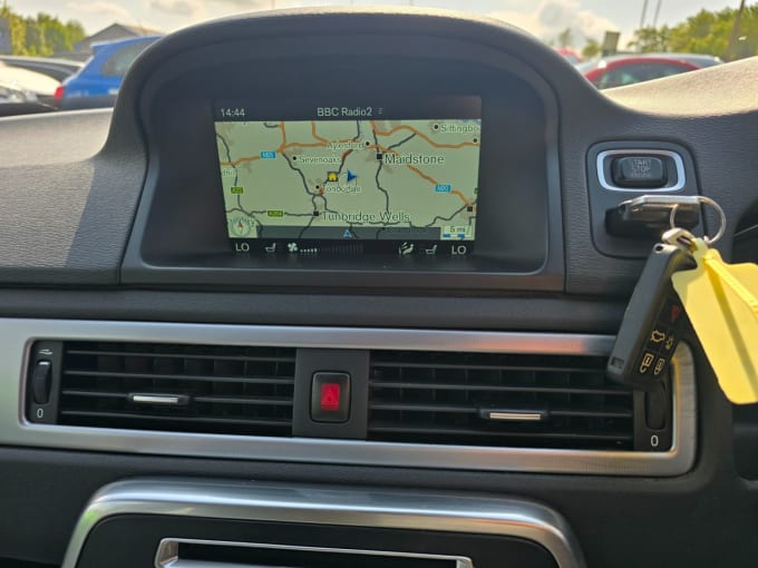 2025 Volvo V70