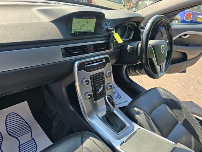 2025 Volvo V70