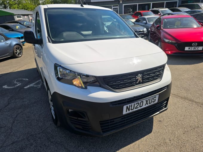 2025 Peugeot Partner