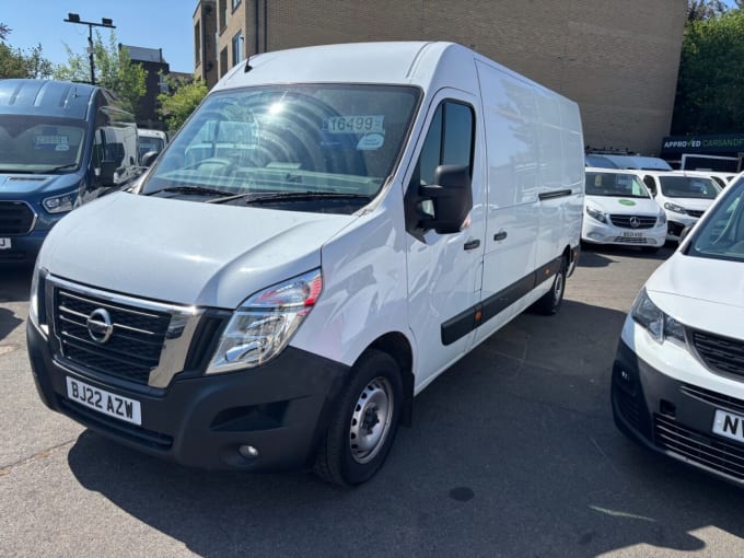 2025 Nissan Interstar
