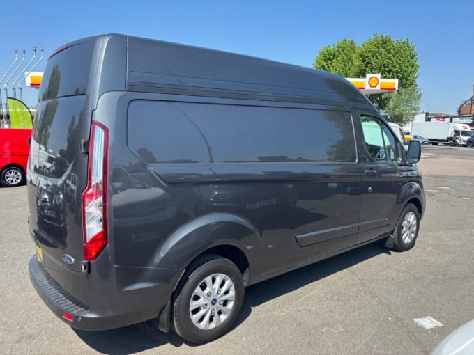2025 Ford Transit Custom
