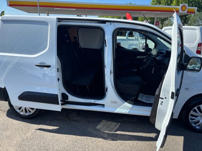2025 Peugeot Partner