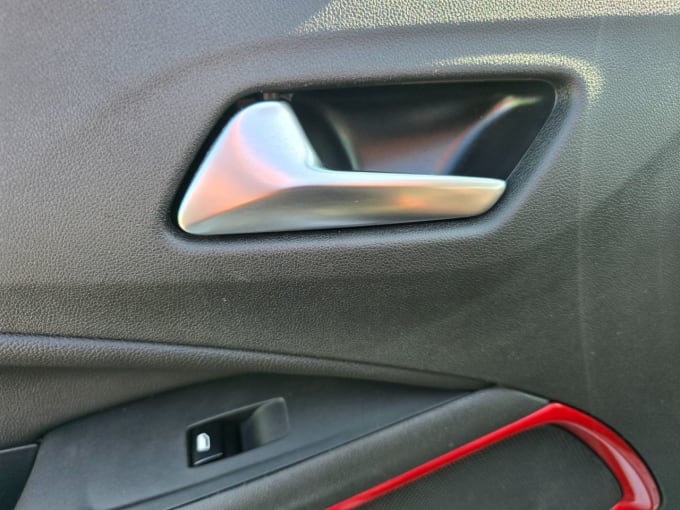 2025 Vauxhall Crossland