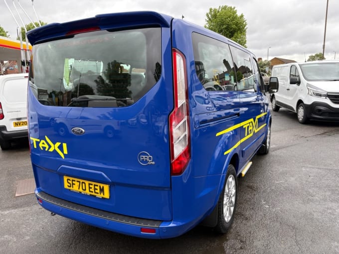 2025 Ford Tourneo Custom