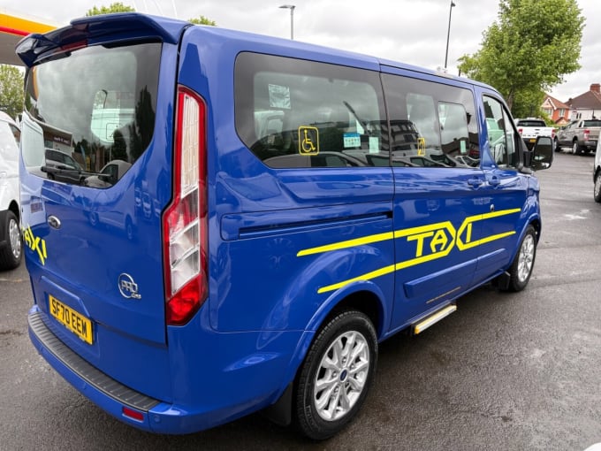 2025 Ford Tourneo Custom