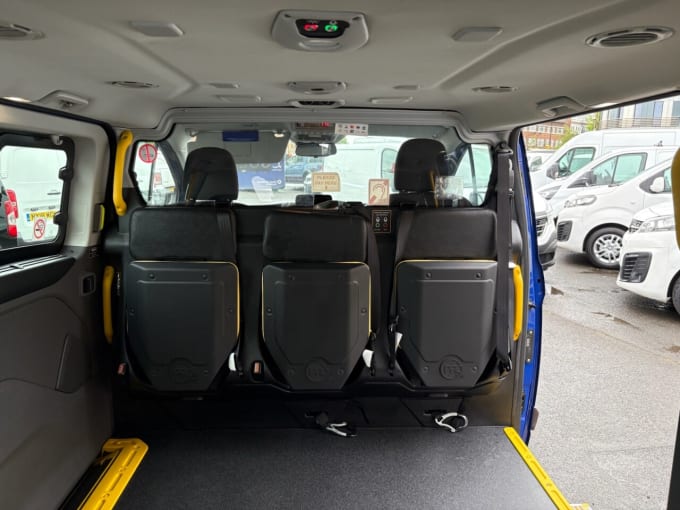 2025 Ford Tourneo Custom