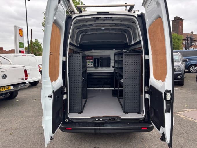 2025 Renault Trafic