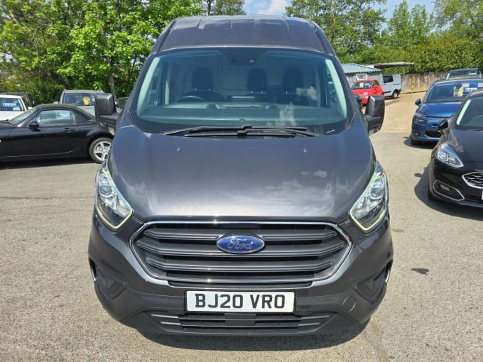 2025 Ford Transit Custom
