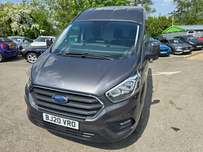 2025 Ford Transit Custom