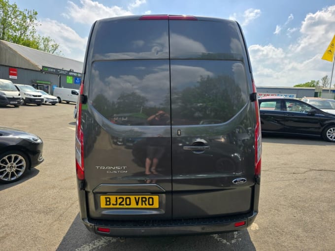 2025 Ford Transit Custom