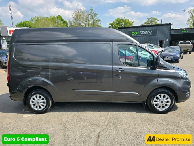 2025 Ford Transit Custom