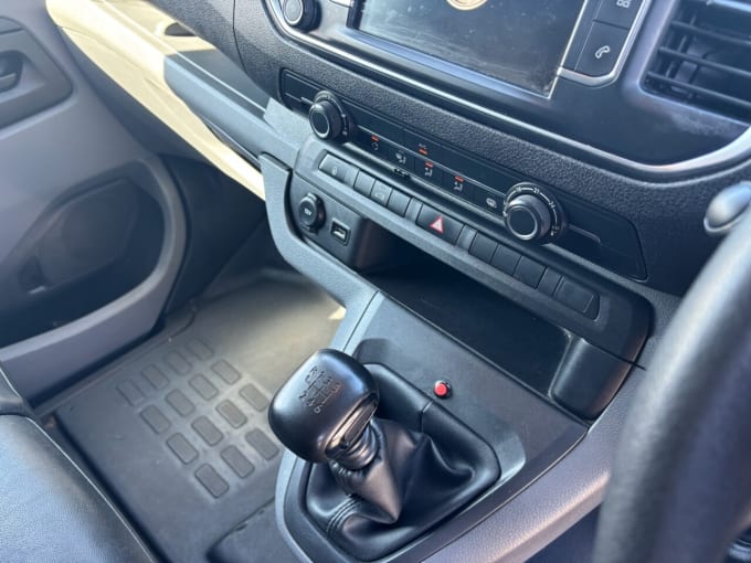 2025 Vauxhall Vivaro