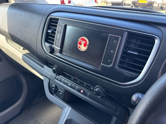 2025 Vauxhall Vivaro