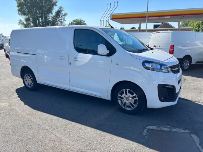 2025 Vauxhall Vivaro