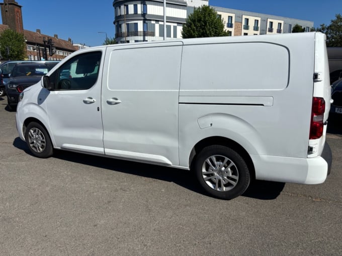 2025 Vauxhall Vivaro