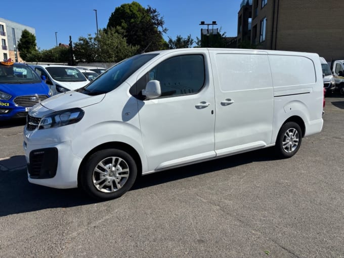 2025 Vauxhall Vivaro