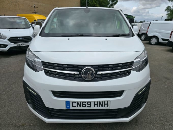 2025 Vauxhall Vivaro