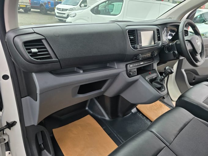 2025 Vauxhall Vivaro