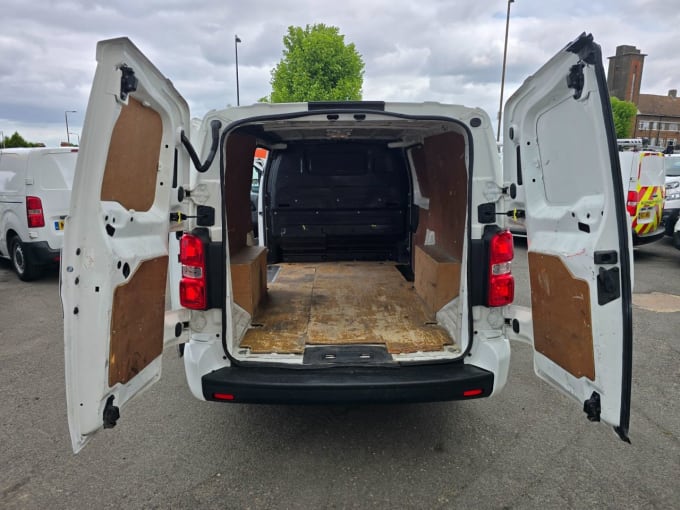 2025 Vauxhall Vivaro