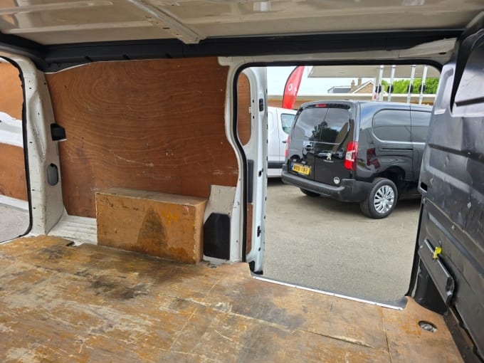 2025 Vauxhall Vivaro