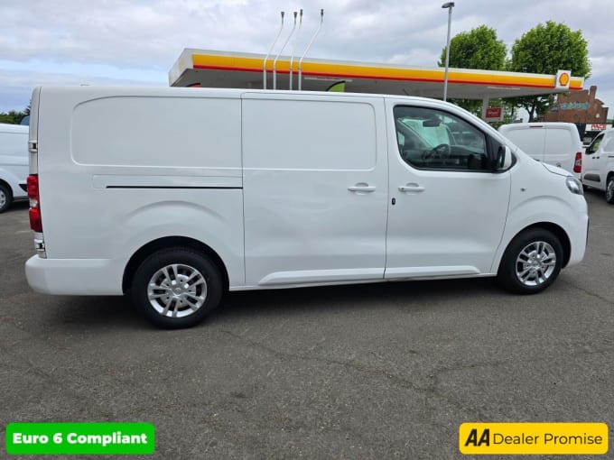 2025 Vauxhall Vivaro