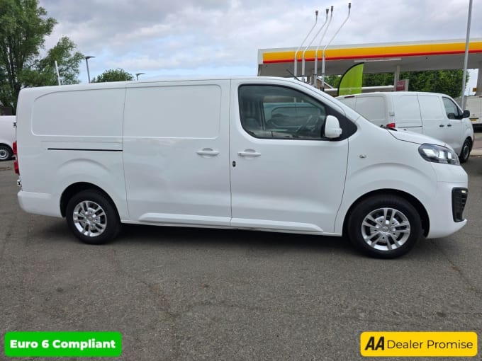 2025 Vauxhall Vivaro