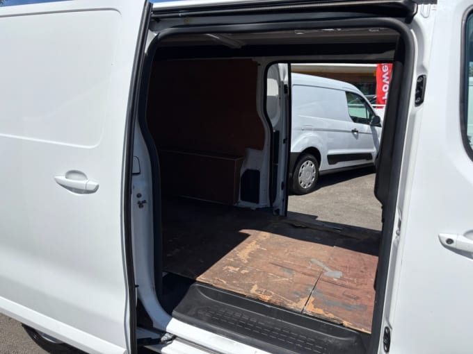 2025 Vauxhall Vivaro
