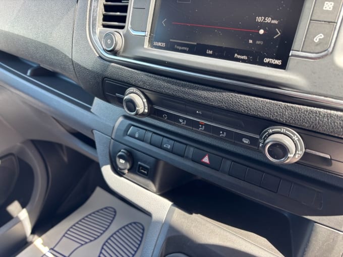 2025 Vauxhall Vivaro