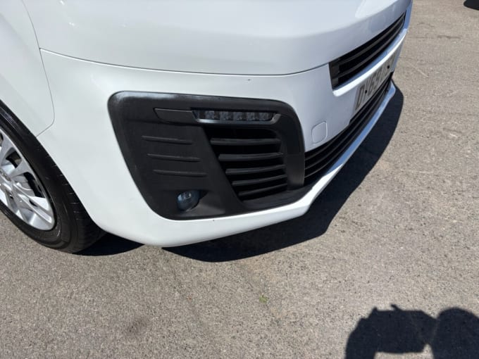 2025 Vauxhall Vivaro