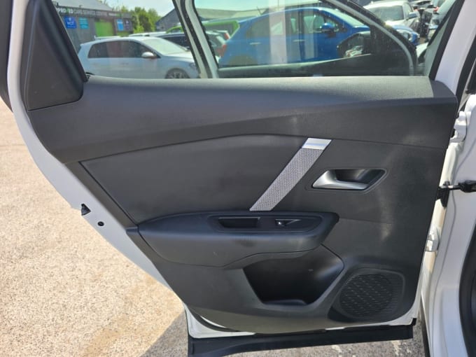 2025 Citroen C4