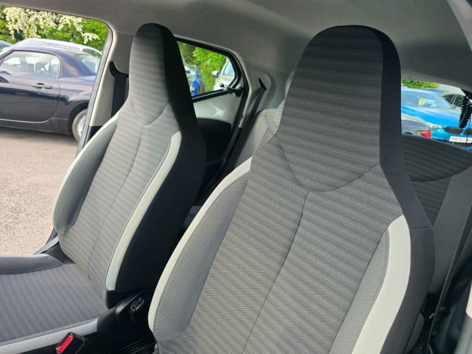 2025 Toyota Aygo