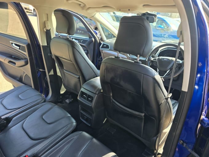 2025 Ford S-max