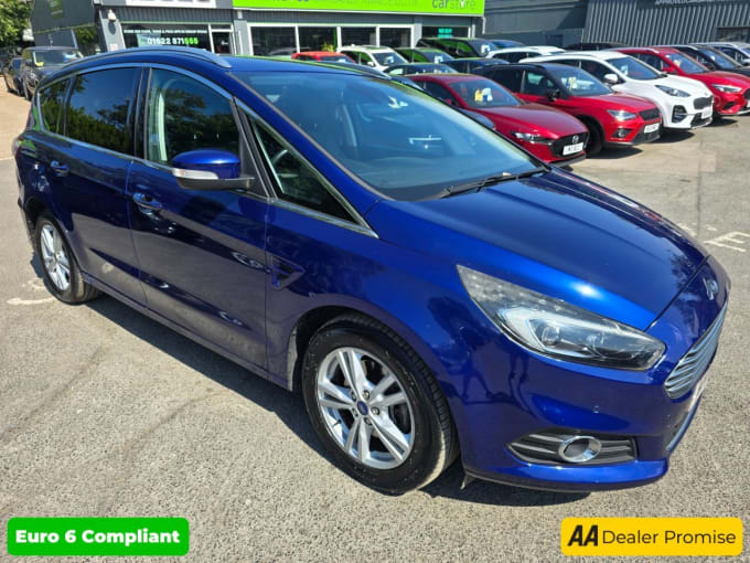 2025 Ford S-max