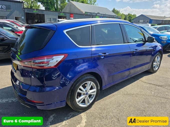 2025 Ford S-max