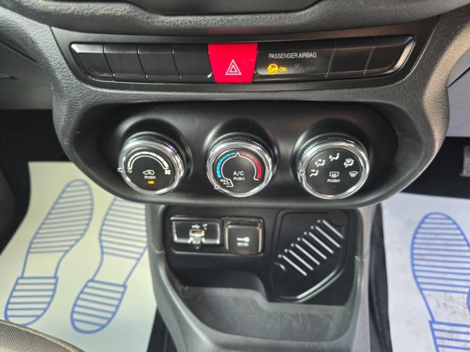 2025 Jeep Renegade