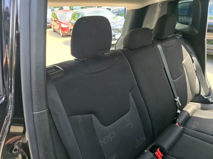 2025 Jeep Renegade