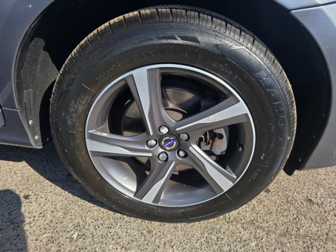 2025 Volvo Xc60